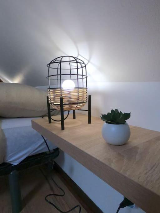Appartement 2Pieces Centre Ville Historique ブールジュ エクステリア 写真